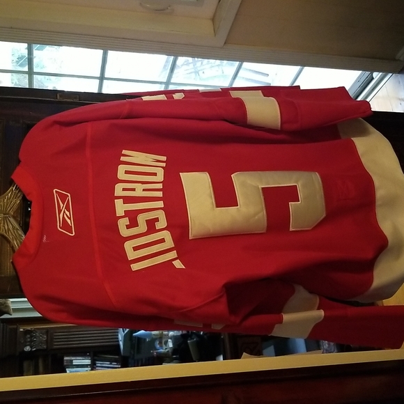 Men's throwback hockey Calvary flames jersey - Picture 2 of 5